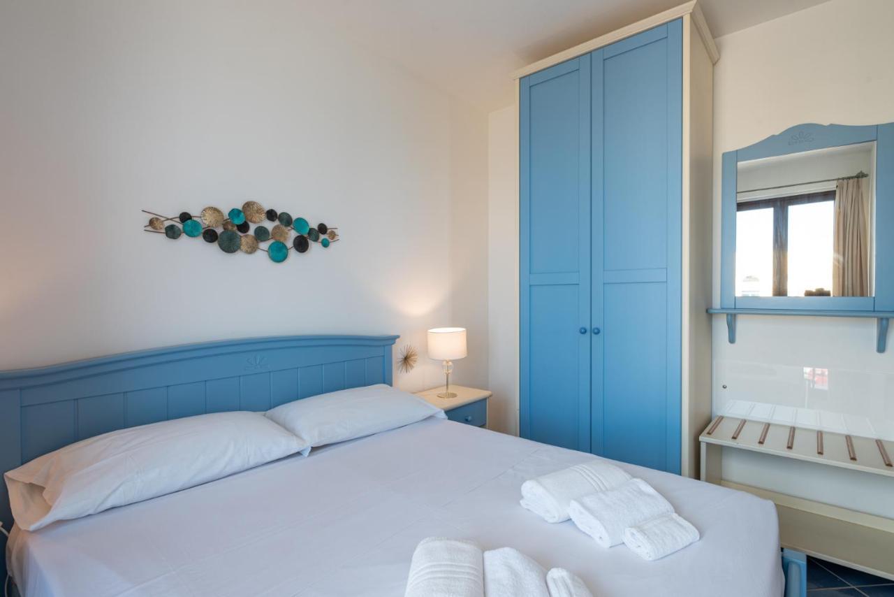 Residence L'Arcipelago Appartamenti Fronte Mare Con Ampio Balcone Capo dʼOrlando Exterior foto